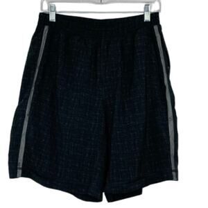 Lululemon black w/ gray print men's lined athletic shorts size Large
